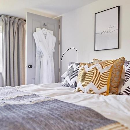 East End Cottage Logierait Bagian luar foto