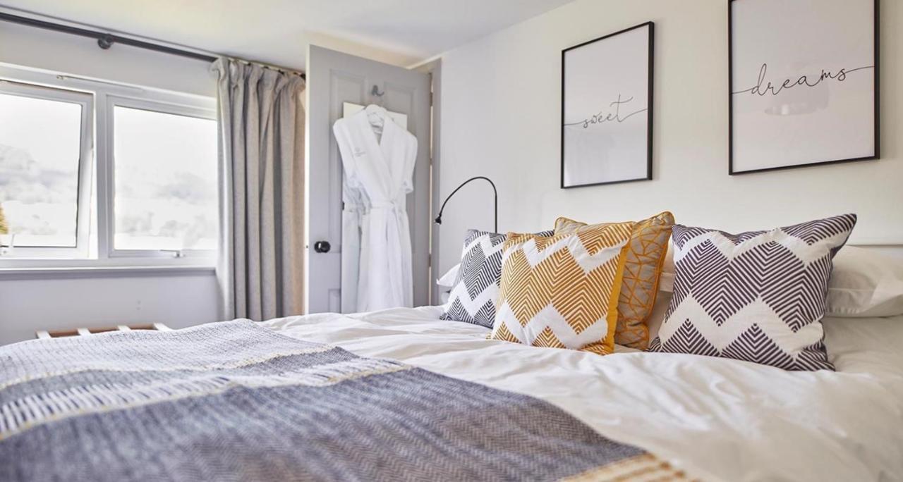 East End Cottage Logierait Bagian luar foto